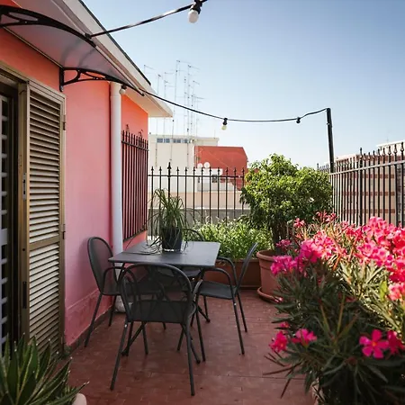 Centro, Bivani Con Terrazzo. Apartment Bari