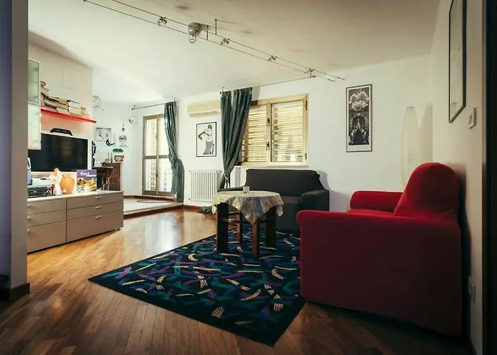 Skyline Terrace باري